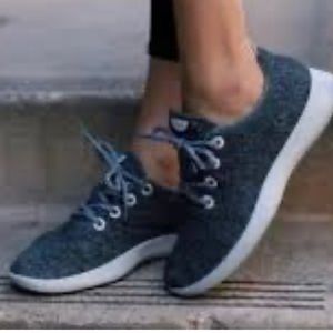 Allbirds Women’s Everyday Wool Runners size 7